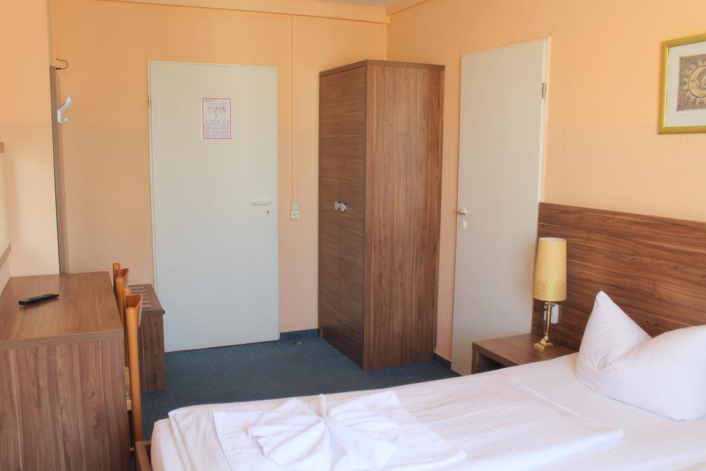 City Hotel Ansbach Am Kadewe Berlin Dış mekan fotoğraf