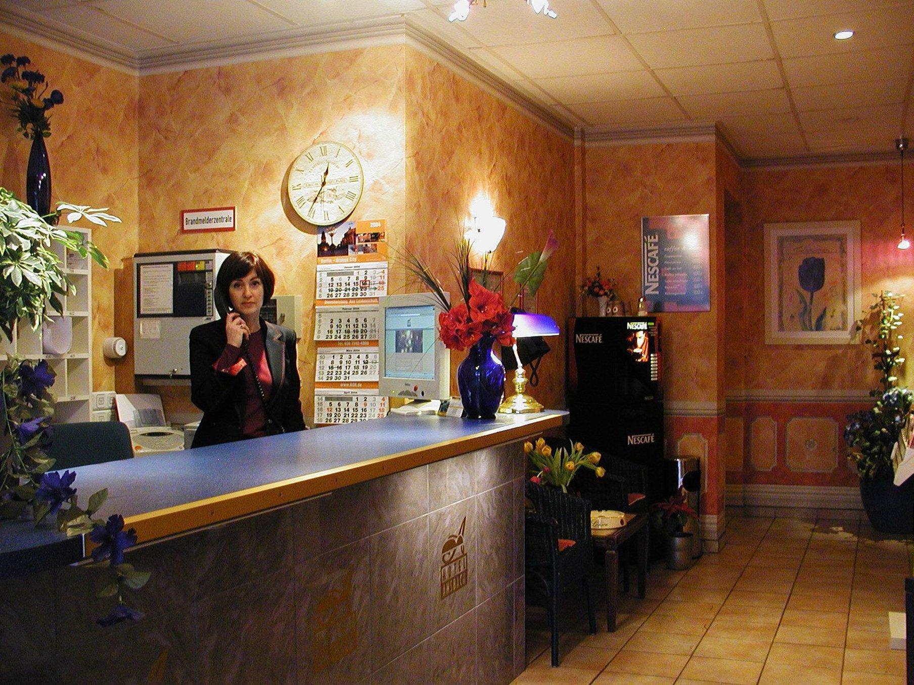 City Hotel Ansbach Am Kadewe Berlin Dış mekan fotoğraf