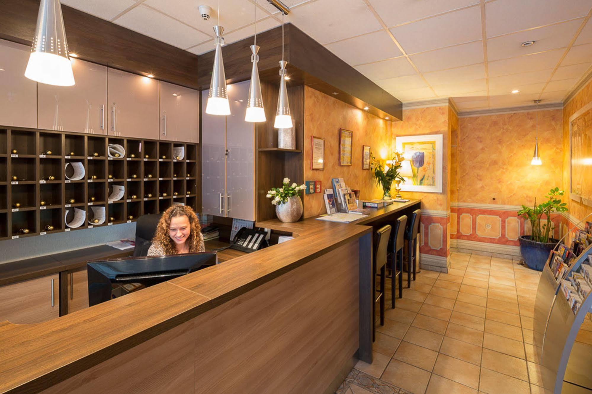 City Hotel Ansbach Am Kadewe Berlin Dış mekan fotoğraf